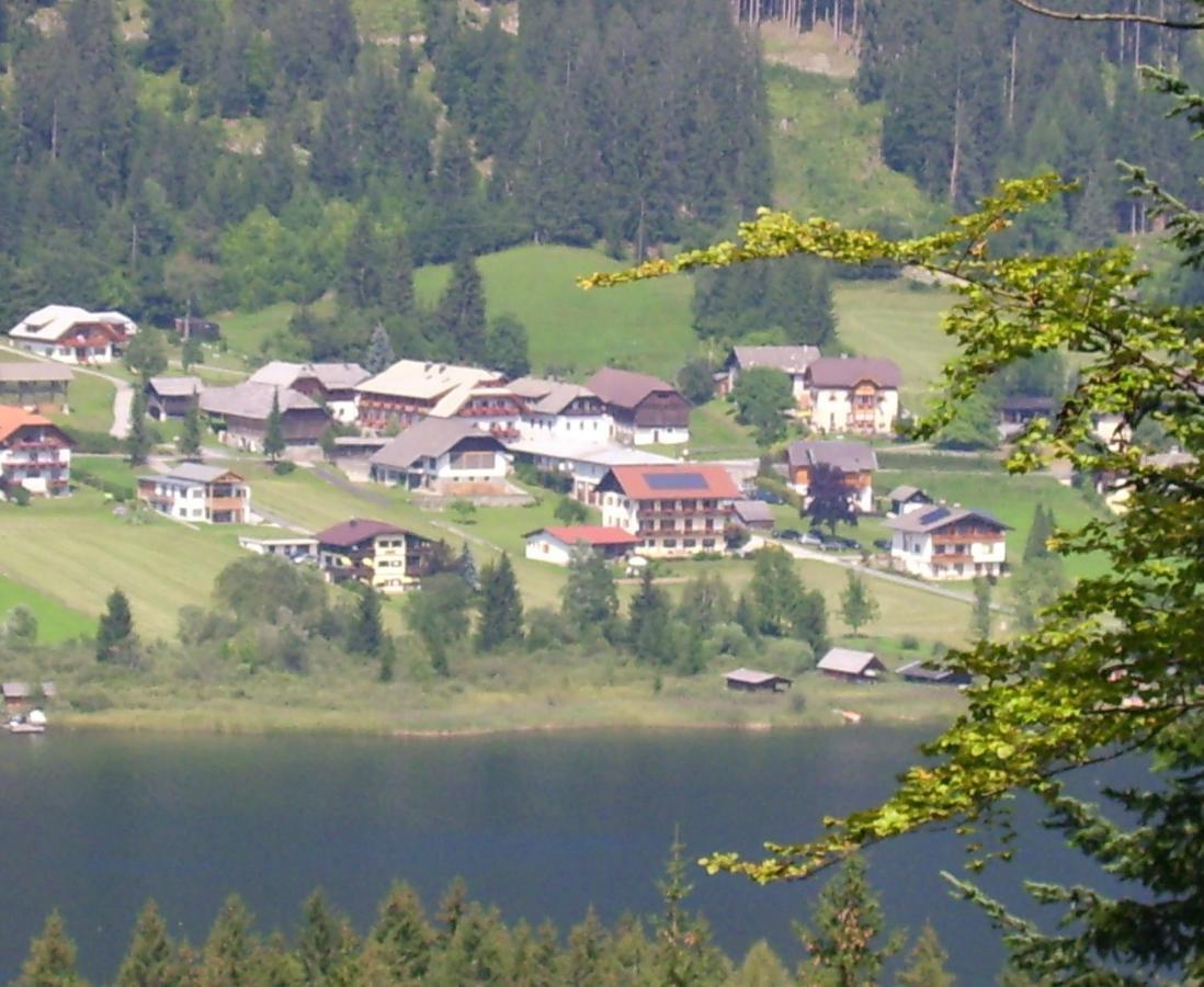 Haus Alpenfriede Hotel Weissensee Exterior photo