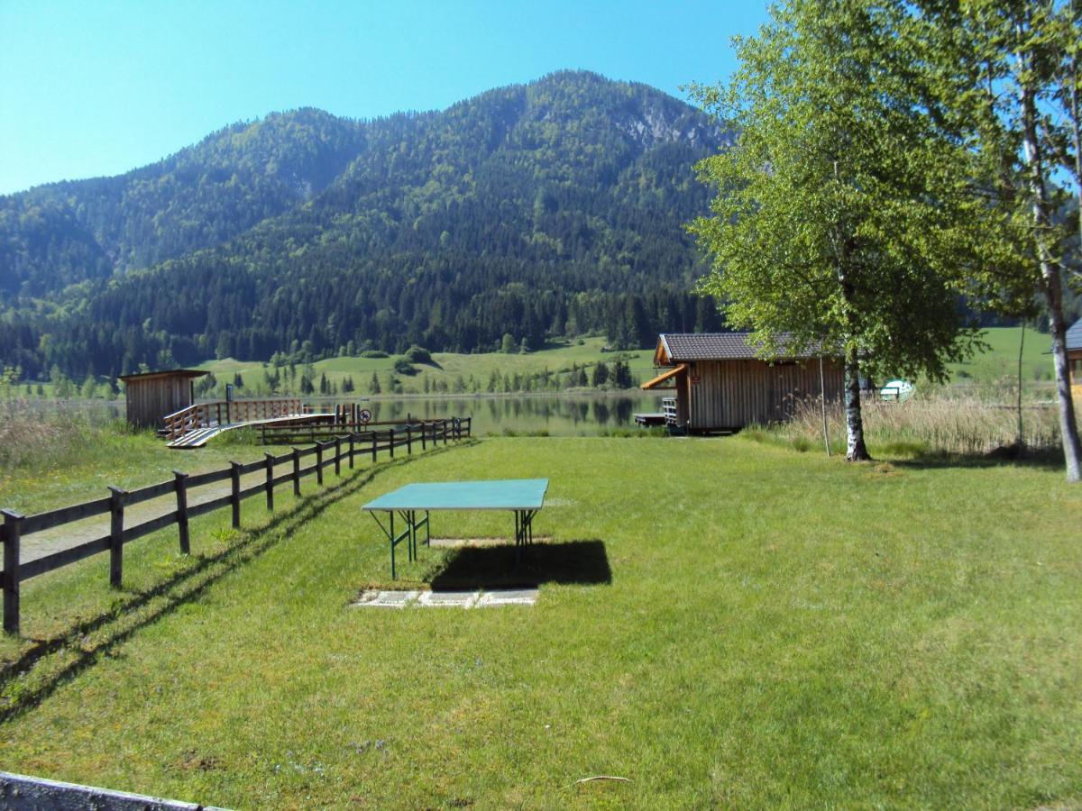 Haus Alpenfriede Hotel Weissensee Exterior photo